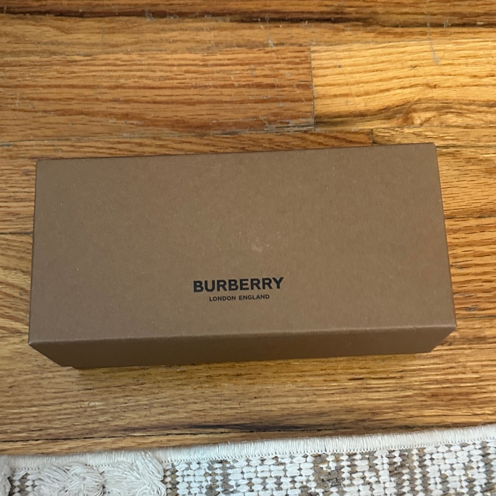 Burberry Brown Box
